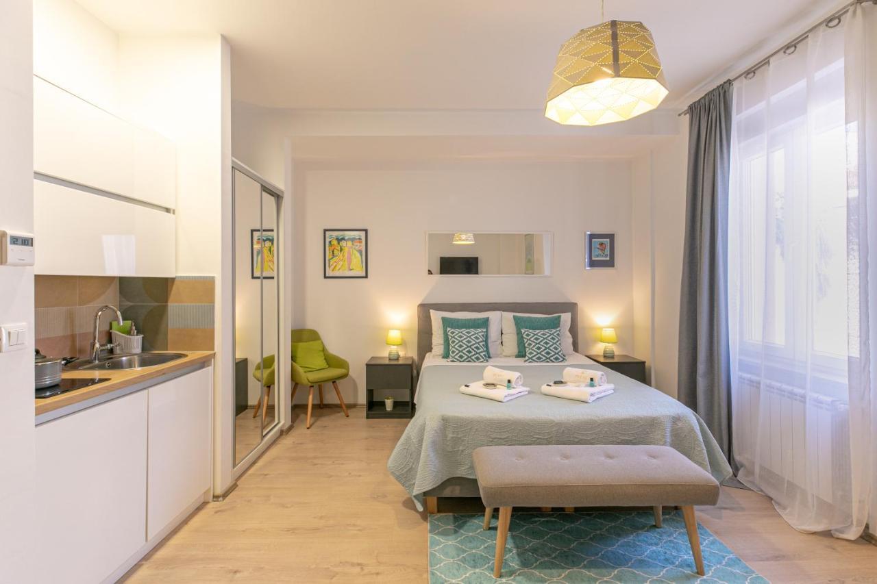 Polai Center Apartments エクステリア 写真