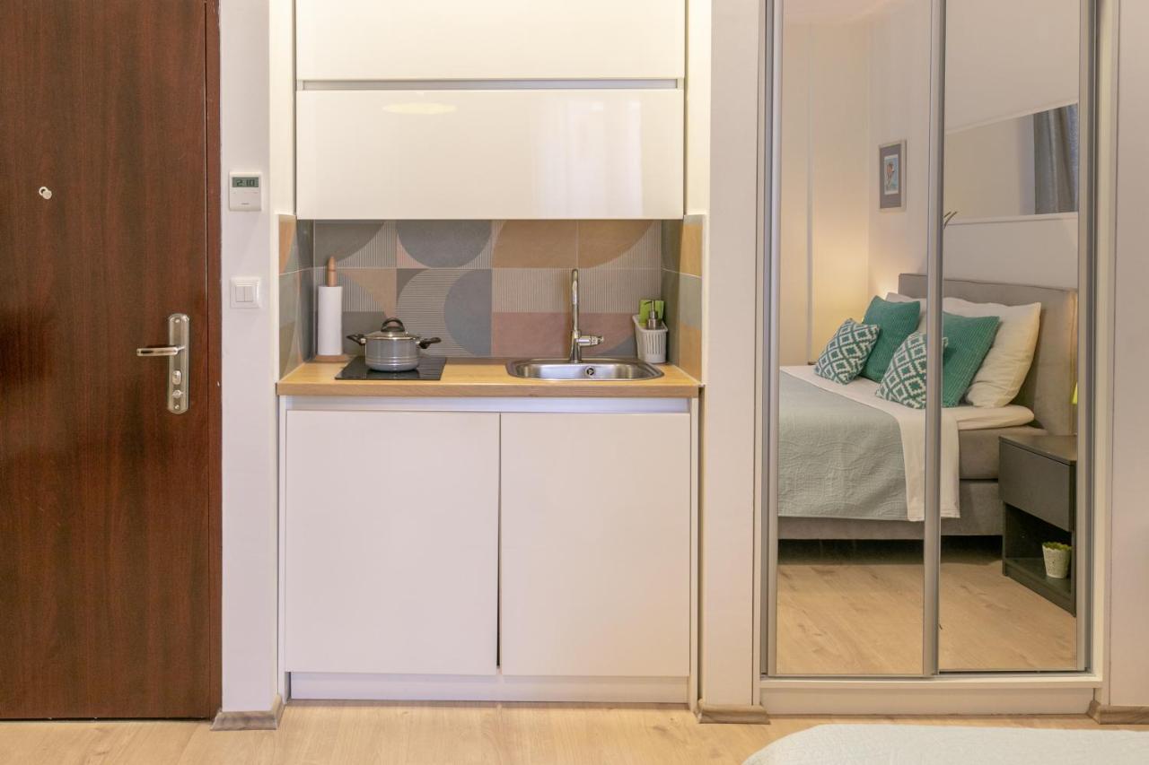 Polai Center Apartments エクステリア 写真