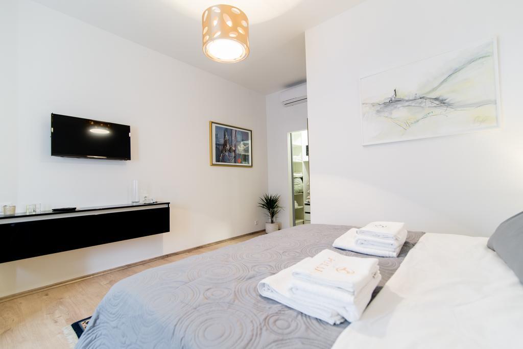 Polai Center Apartments エクステリア 写真