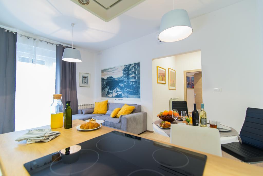 Polai Center Apartments エクステリア 写真